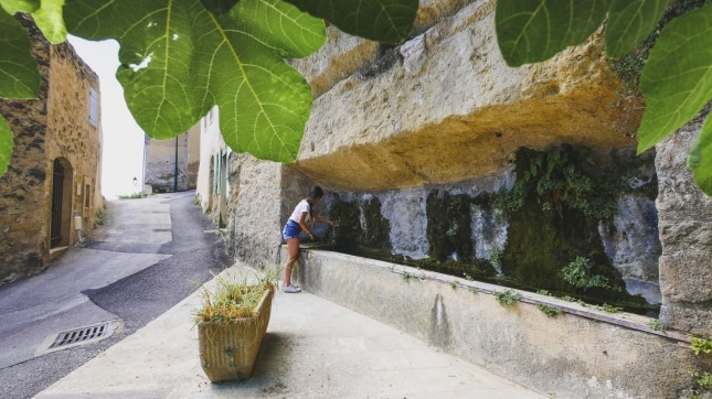 Fontaine de Cabrieres-dAigues