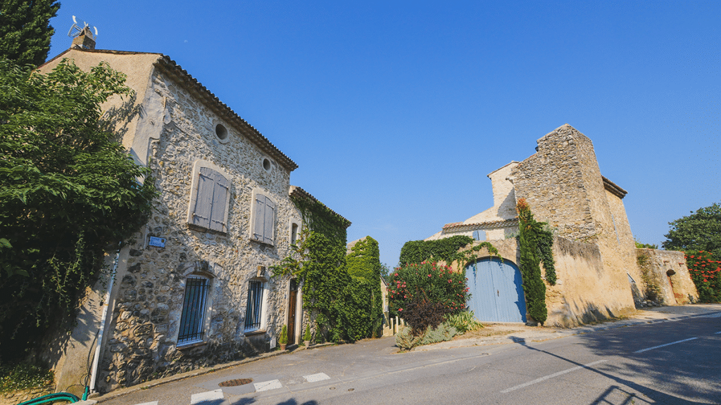 L'ancienne Magnanerie du village de la Bastidonne