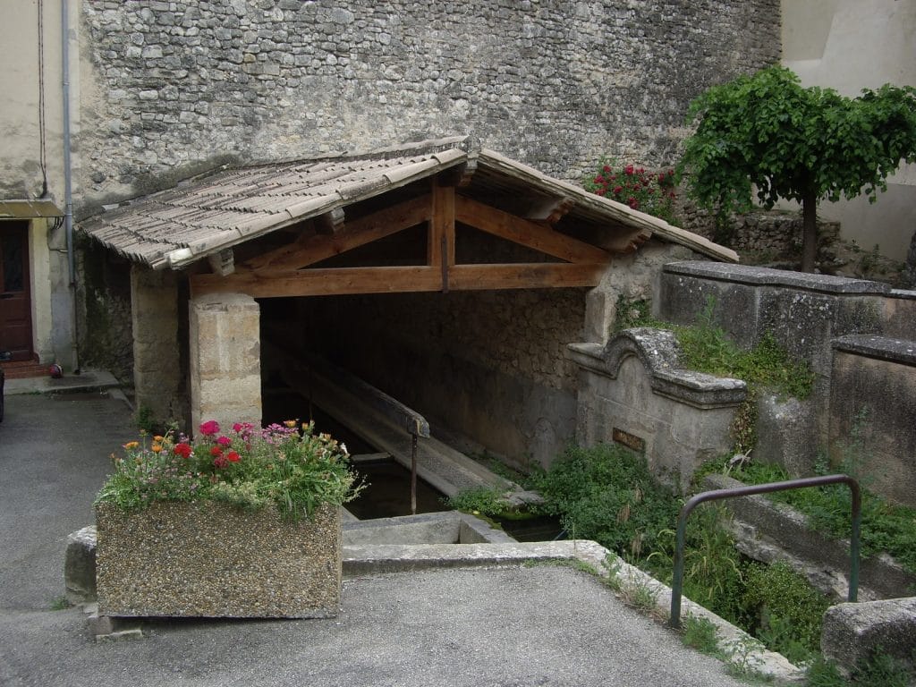 Fontaine Basse | Bastide des Jourdans | Sud Luberon