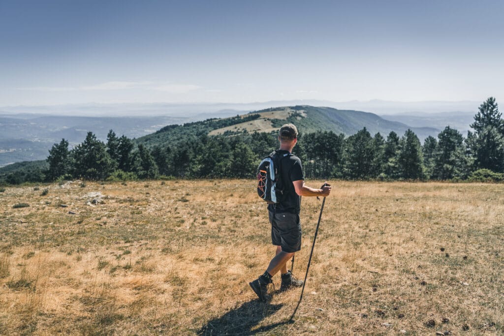randonnées pedestre dans le parc naturel regional du Luberon