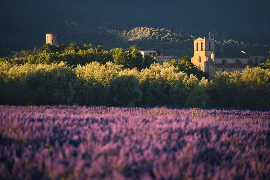 visiter-decouvrir-village-sud-luberon
