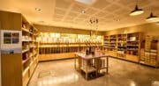 Boutique Cave de Lumières