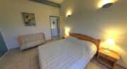 Chambre sud du gîte rouge