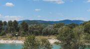 Plan d'eau du Camping Val de Durance