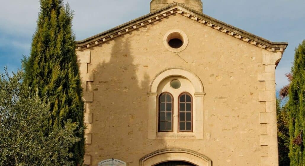 Temple Peypin d'Aigues
