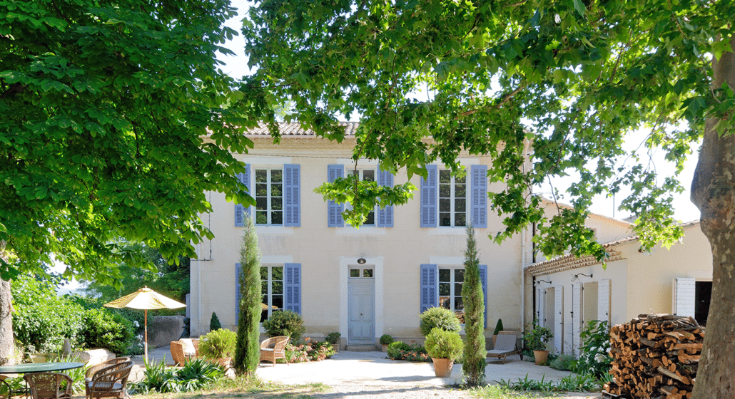 Le Chat dans la Bastide