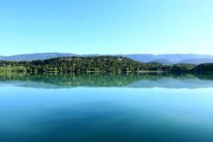 France, Vaucluse (84), parc naturel regional du Luberon, Cabrieres d'Aigues, etang de la Bonde