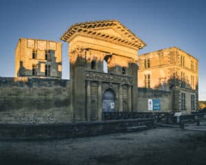 Luberon Sud Tourisme au Château de La Tour d'Aigues