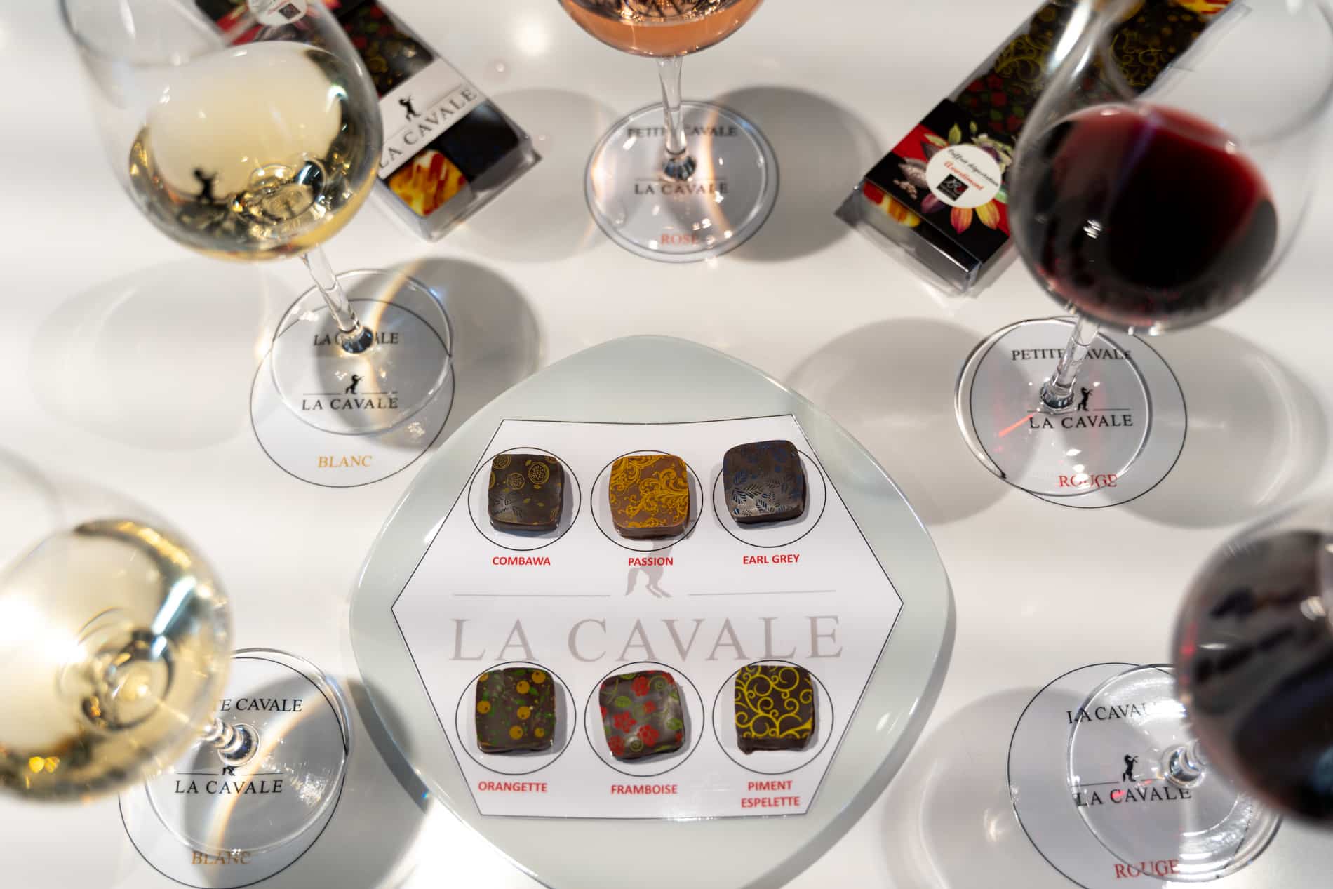 Atelier vin et chocolat à La Cavale