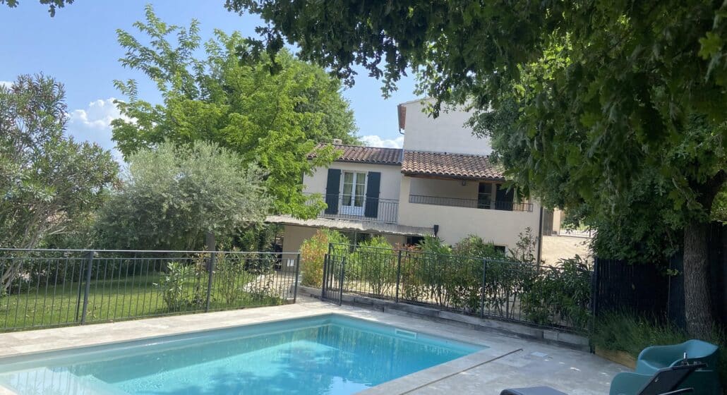 Piscine et pool house