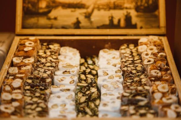 Le nougat, l'un des 13 desserts de Noël en Provence