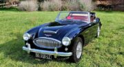 2ème édition Pays d'Aix Classic - voiture de collection_Lourmarin