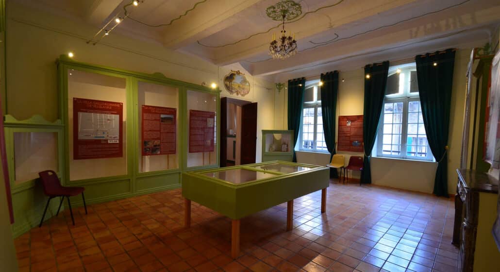Musée Marc Deydier à Cucuron_Cucuron