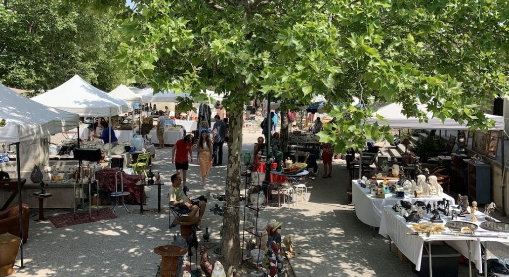 Marché des créateurs_Lourmarin